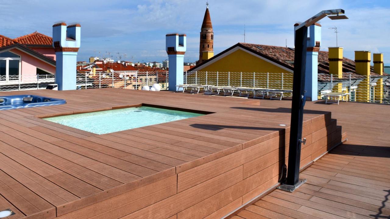 Ca Dell'Angelo - Caorle Aparthotel Eksteriør bilde