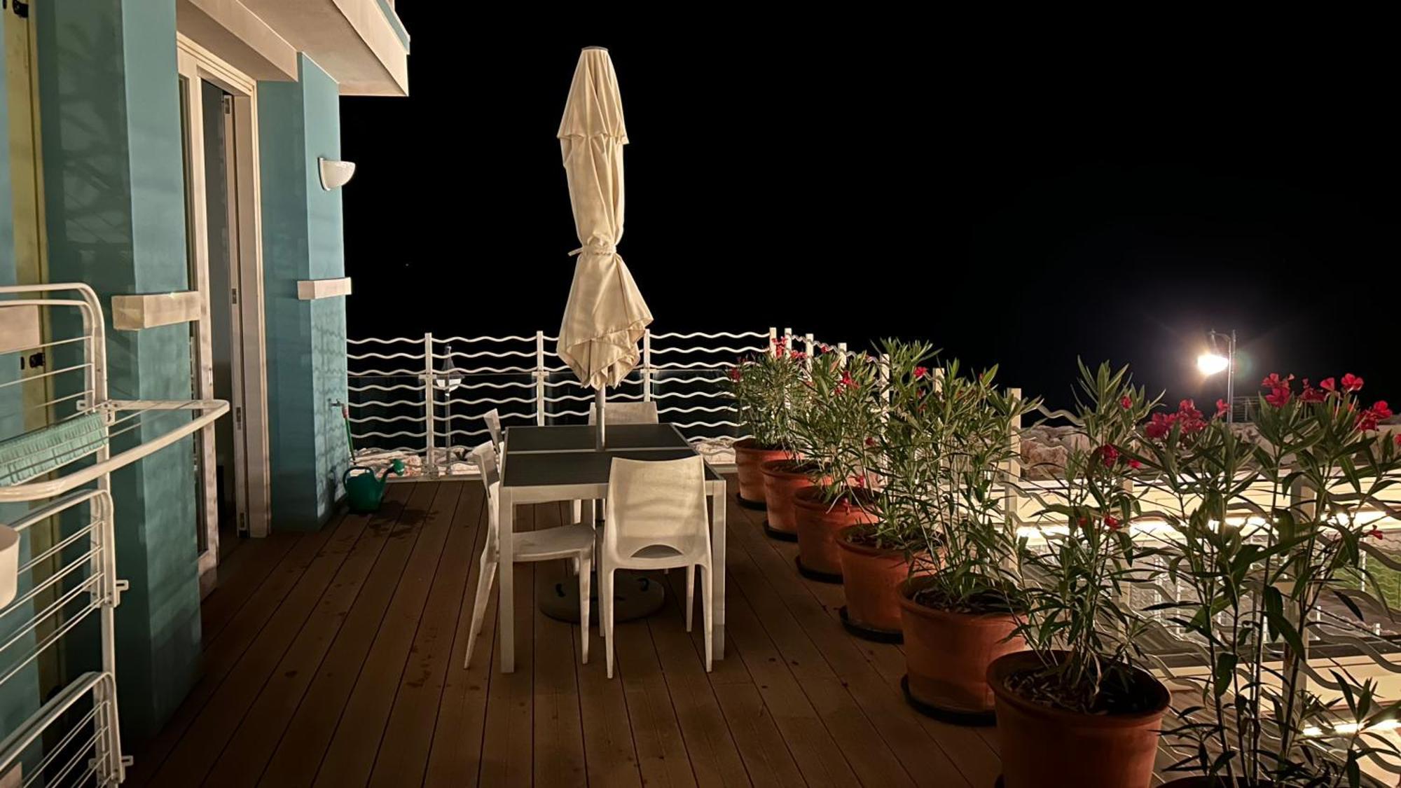 Ca Dell'Angelo - Caorle Aparthotel Eksteriør bilde